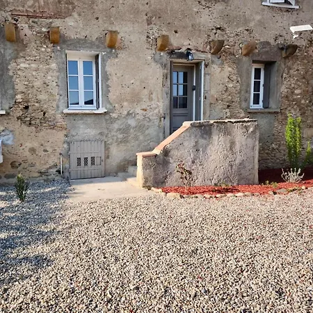 La Maison De L'aqueduc Cournanel